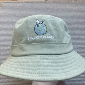 Peanuts Snoopy "Save Our Planet" Bucket Hat Green cotton